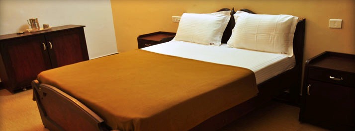 2155/Hotel Holiday Break - Valparai 03.jpg